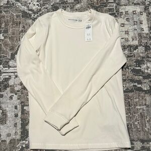 NWT Abercrombie Kids Off-White Long Sleeve Tee